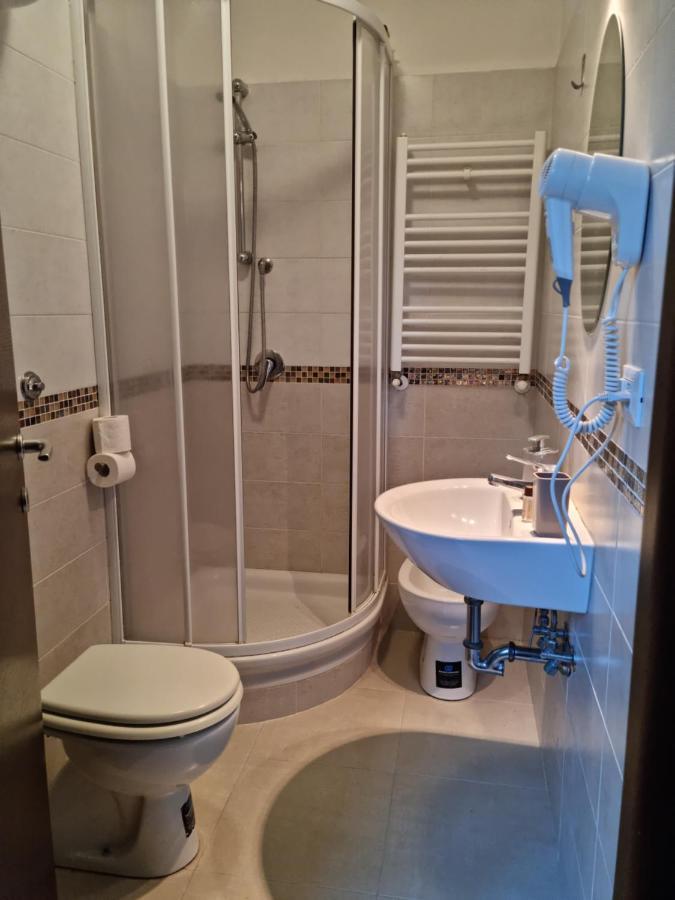 Hostel Mosaic Ρώμη Εξωτερικό φωτογραφία